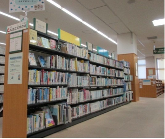 高階図書館中高生向けコーナー